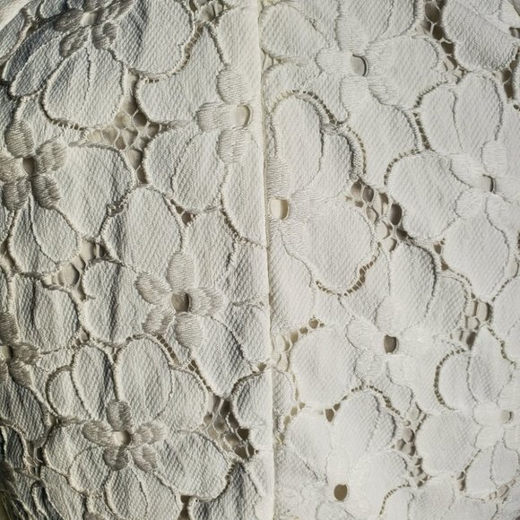 LUISA SPAGNOLI | Floral Lace  White Bridal White Collared Blazer - Picture 9 of 11